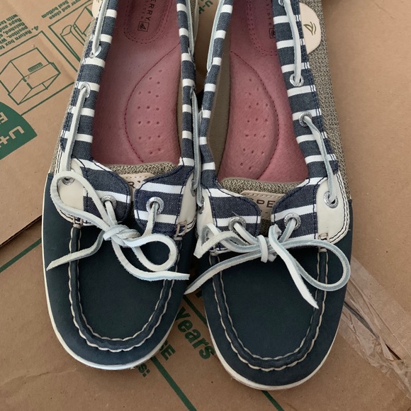 Sperry Boat Shoes - Women’s Size 10M - Picture 2 of 4